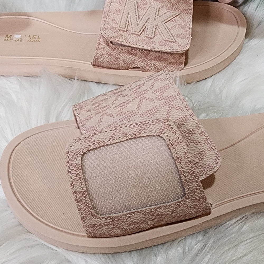 Michael Kors Soft PINKStrappy Slides Brand New - Picture 5 of 8